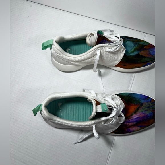 Men’s Nike Roshe One Print 'Sail Menta' Tie Dye MultiColor Rainbow Sz 9 - Picture 3 of 8